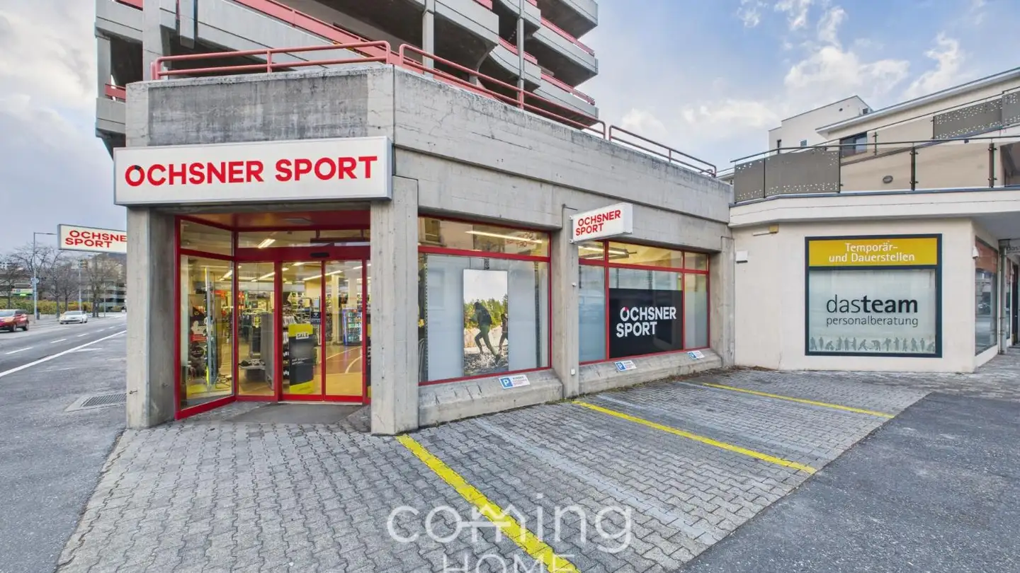 Commercial for rent - 3930 Visp
