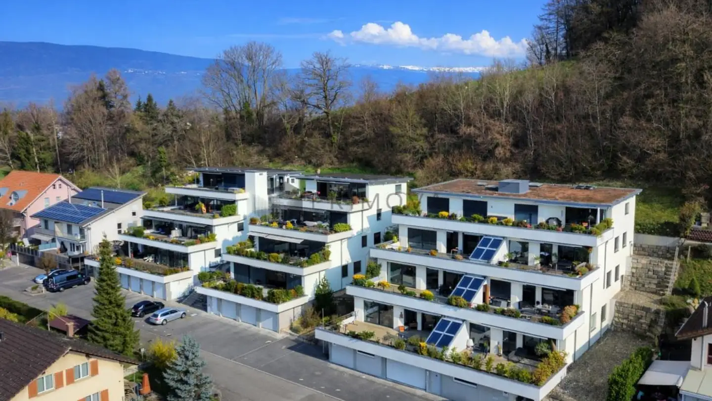 Stepped apartment for sale - 3236 Gampelen