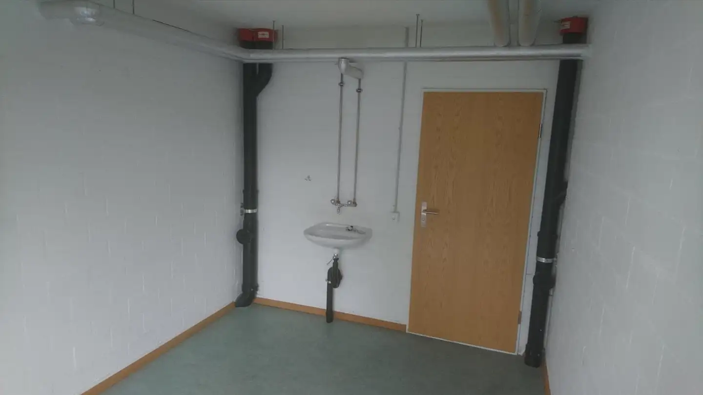 Werkstatt mieten - 4147 Aesch BL