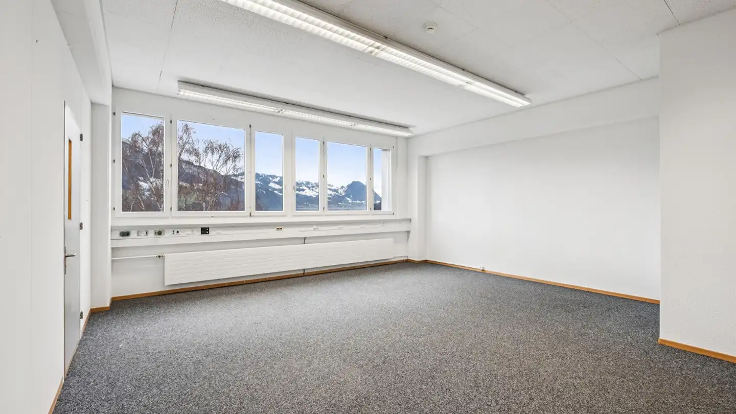 Bureau à louer - Gersauerstrasse 71, 6440 Brunnen - Photo 2