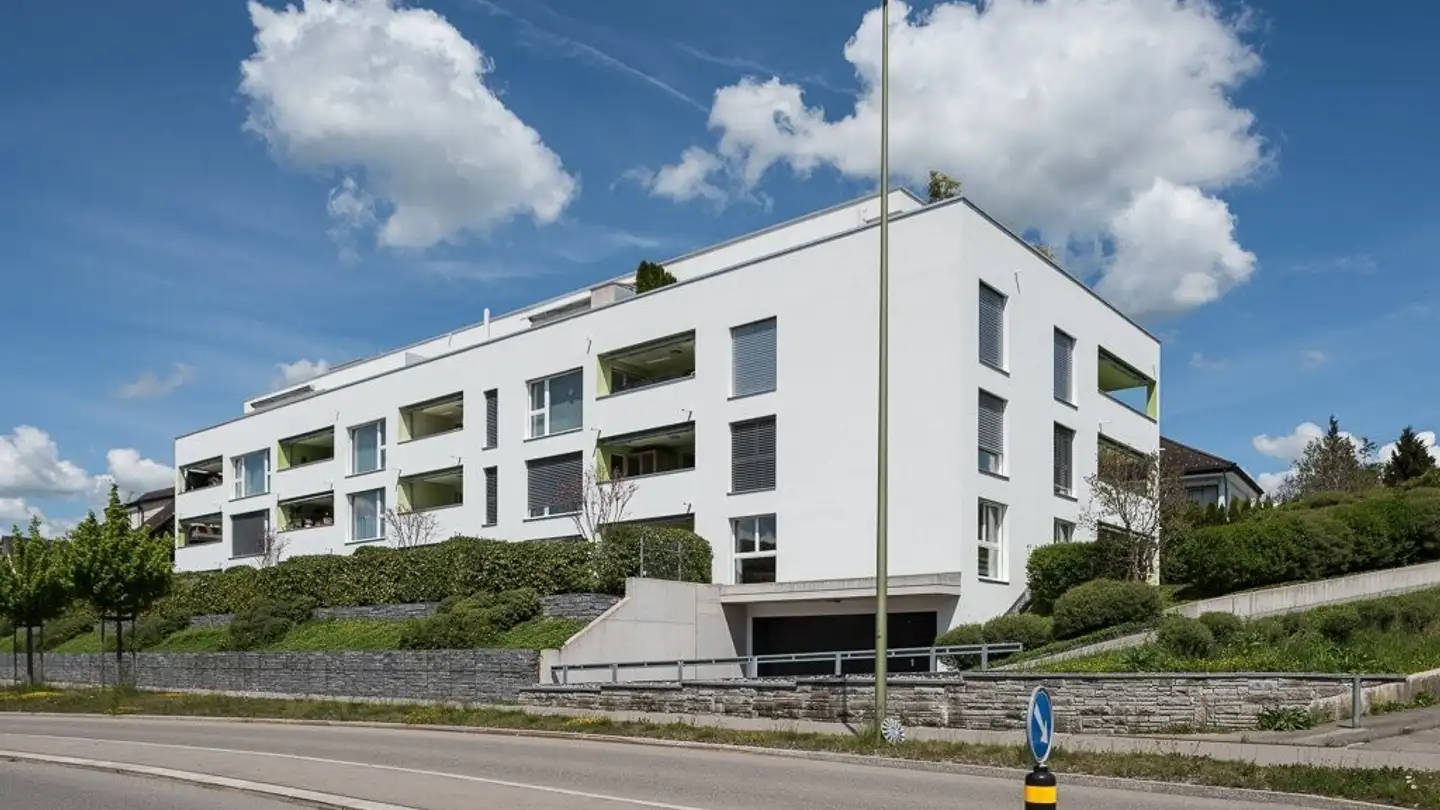 Parcheggio sotterraneo in affitto - Zihlstrasse 46a, 8340 Hinwil