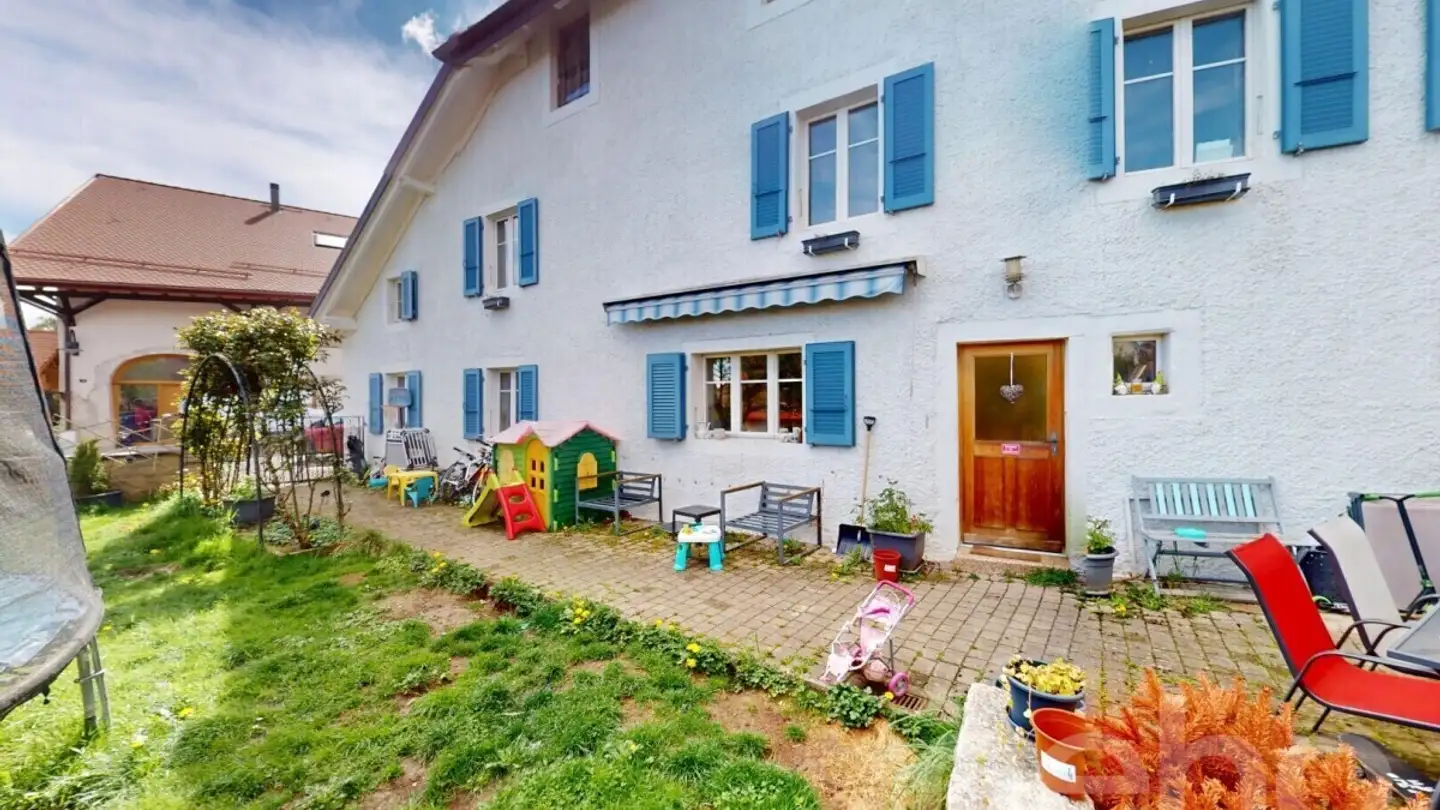 Duplex in vendita - 1355 L'Abergement