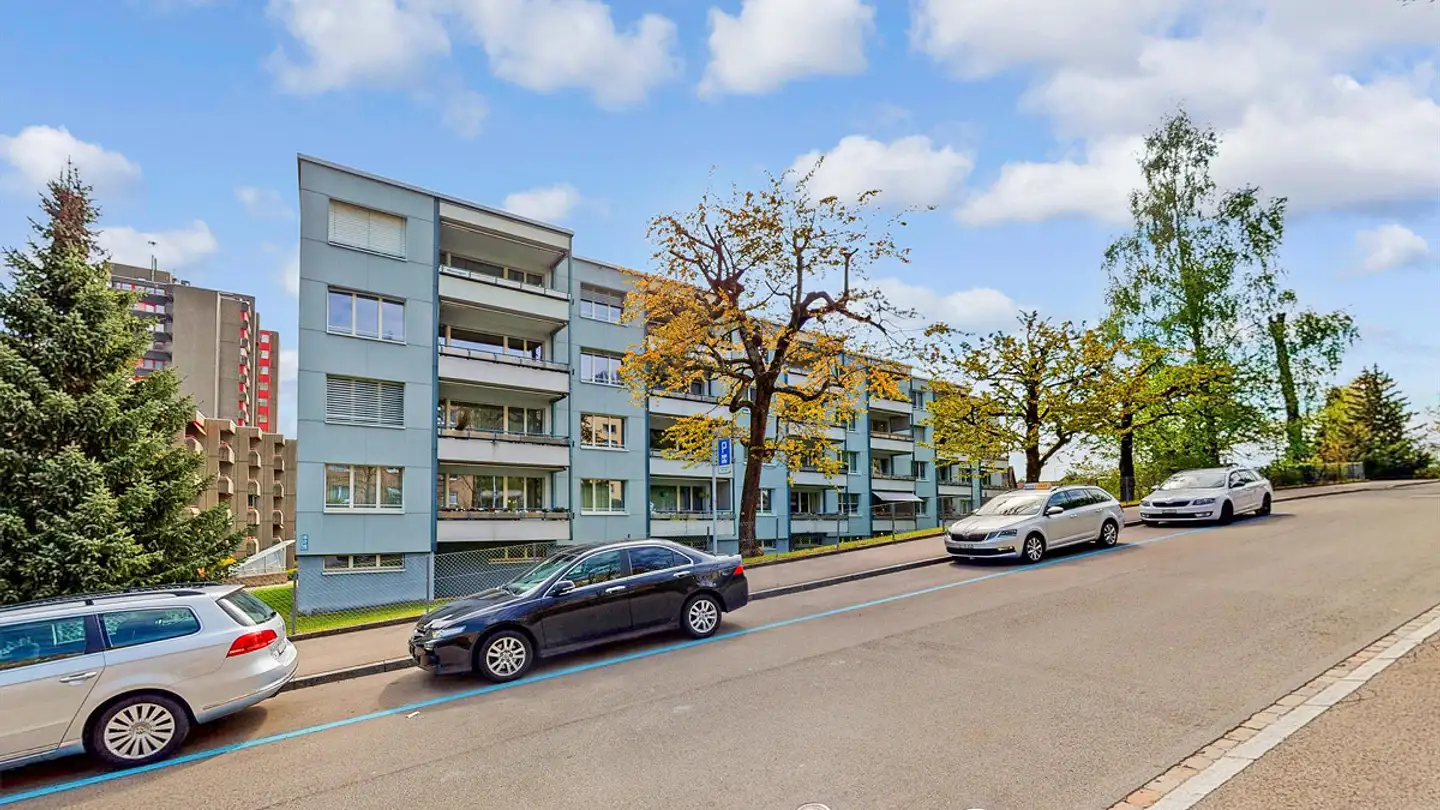 Outdoor parking space for rent - Klebestrasse, 8041 Zürich