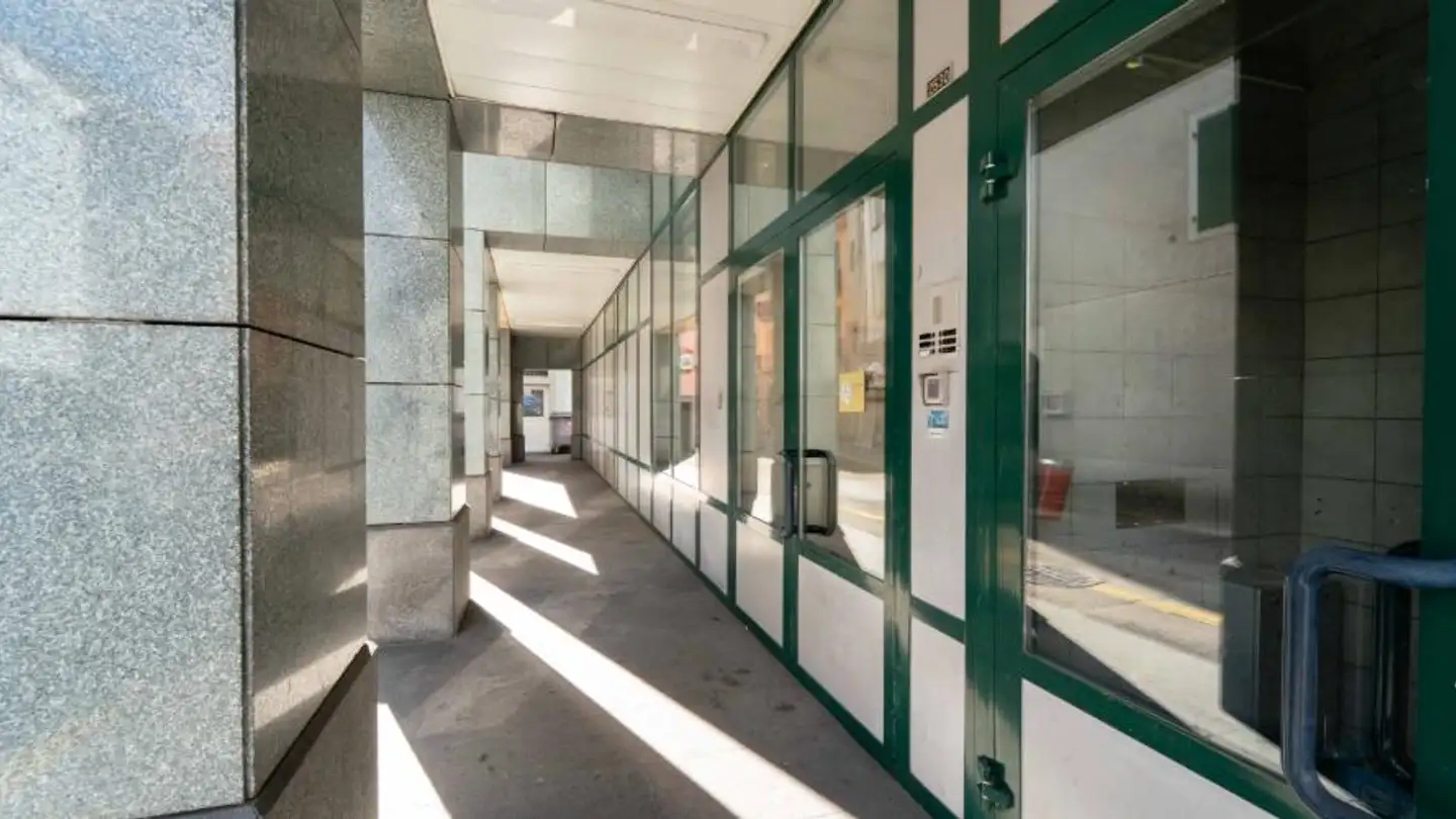 Mixed-use building for sale - Rue Du Simplon 2, 1530 Payerne - Photo 3