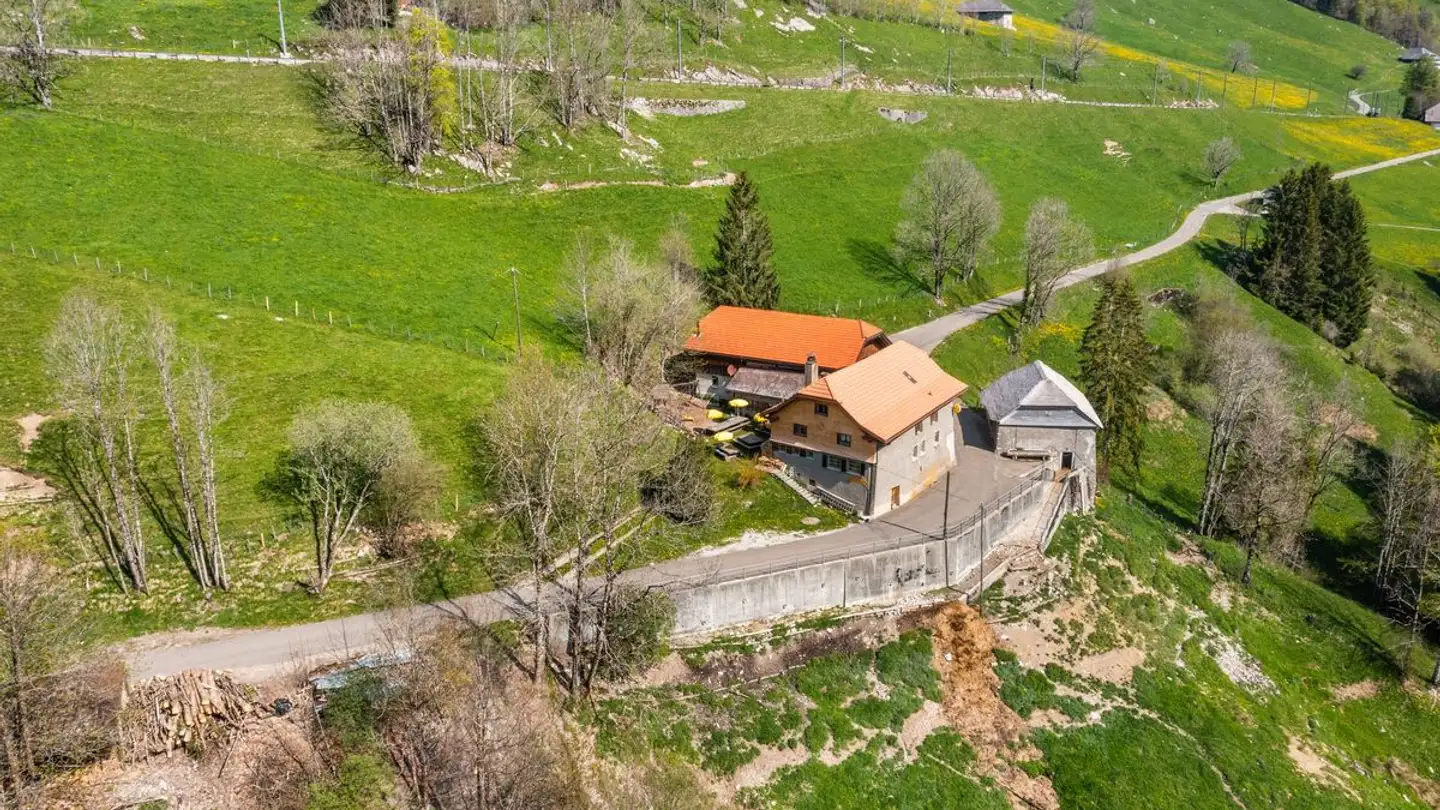 Hotel for sale - 1669 Albeuve