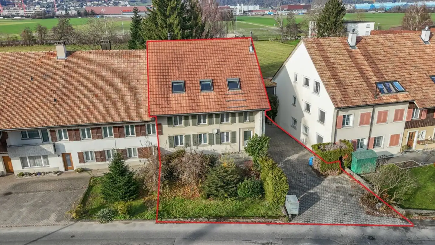 Mehrfamilienhaus kaufen - Dorfstrasse 21, 4623 Neuendorf