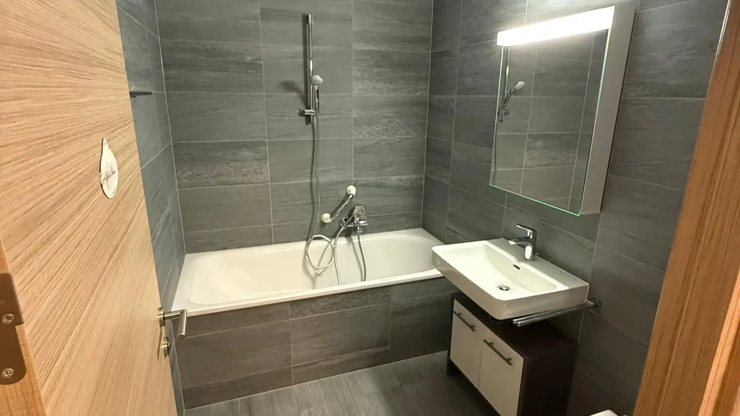 Apartment for rent - Rue Du Simplon 33, 1920 Martigny - Photo 4