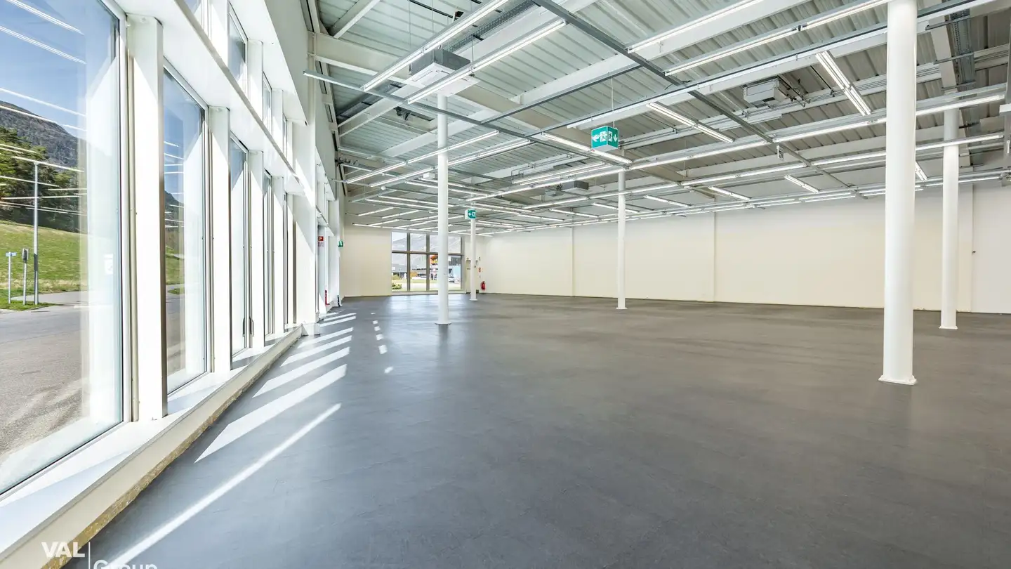 Mischgenutztes Gebäude mieten - Alte Kantonsstrasse 10, 3930 Eyholz - Foto 2
