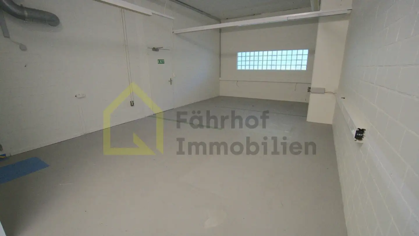 Office space for rent - Muttenzerstrasse 127, 4133 Pratteln