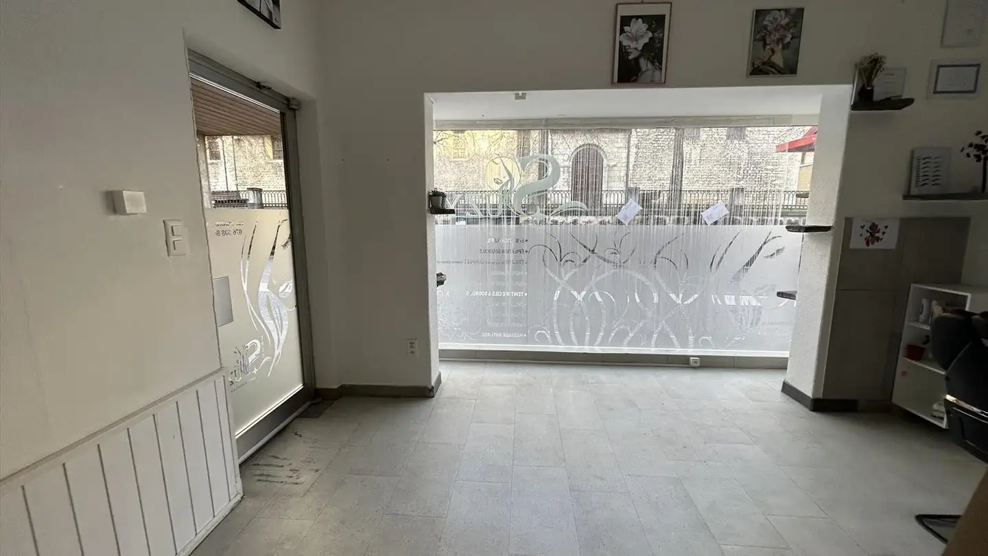 Commerciale in affitto - Rue Francillon 8, 2610 St-Imier - Photo 4