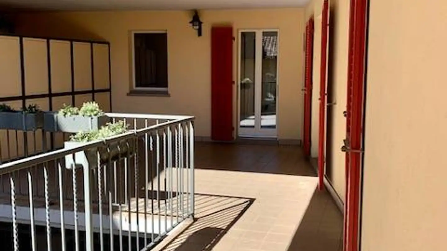 Wohnung mieten - 6855 Stabio