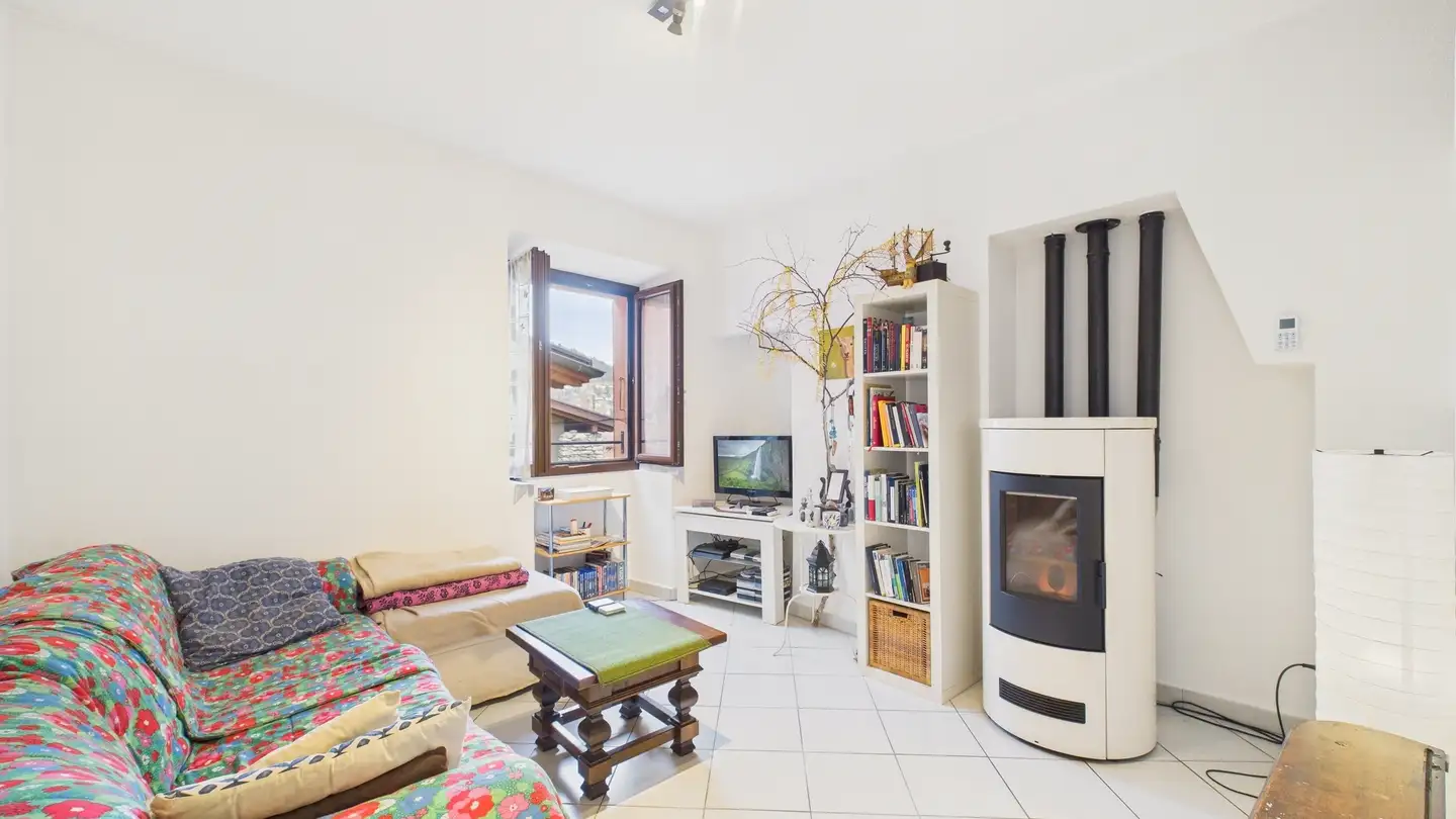 Maison en terrasse à vendre - 6986 Novaggio