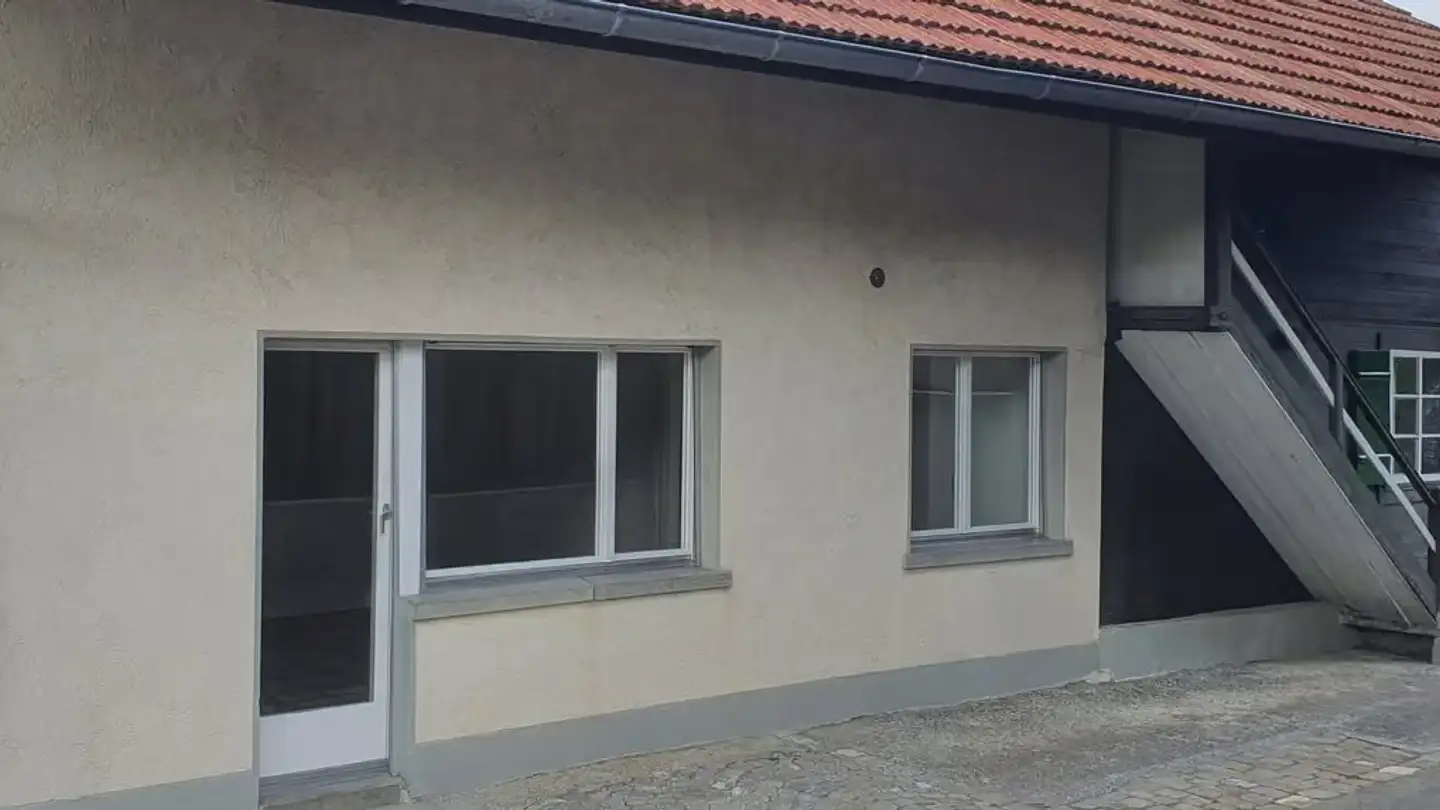 Einfamilienhaus mieten - Mettlenbachstrasse 4, 3665 Wattenwil - Foto 3