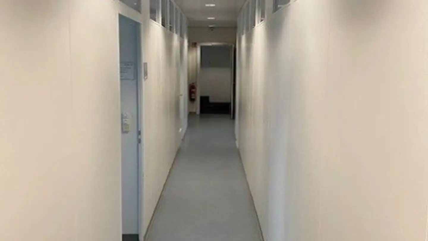 Spazio ufficio in affitto - Industriestrasse 8, 8307 Effretikon - Photo 2