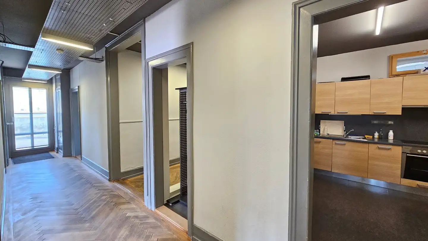 Apartment for rent - Bahnhofstrasse 22, 3800 Interlaken - Photo 3