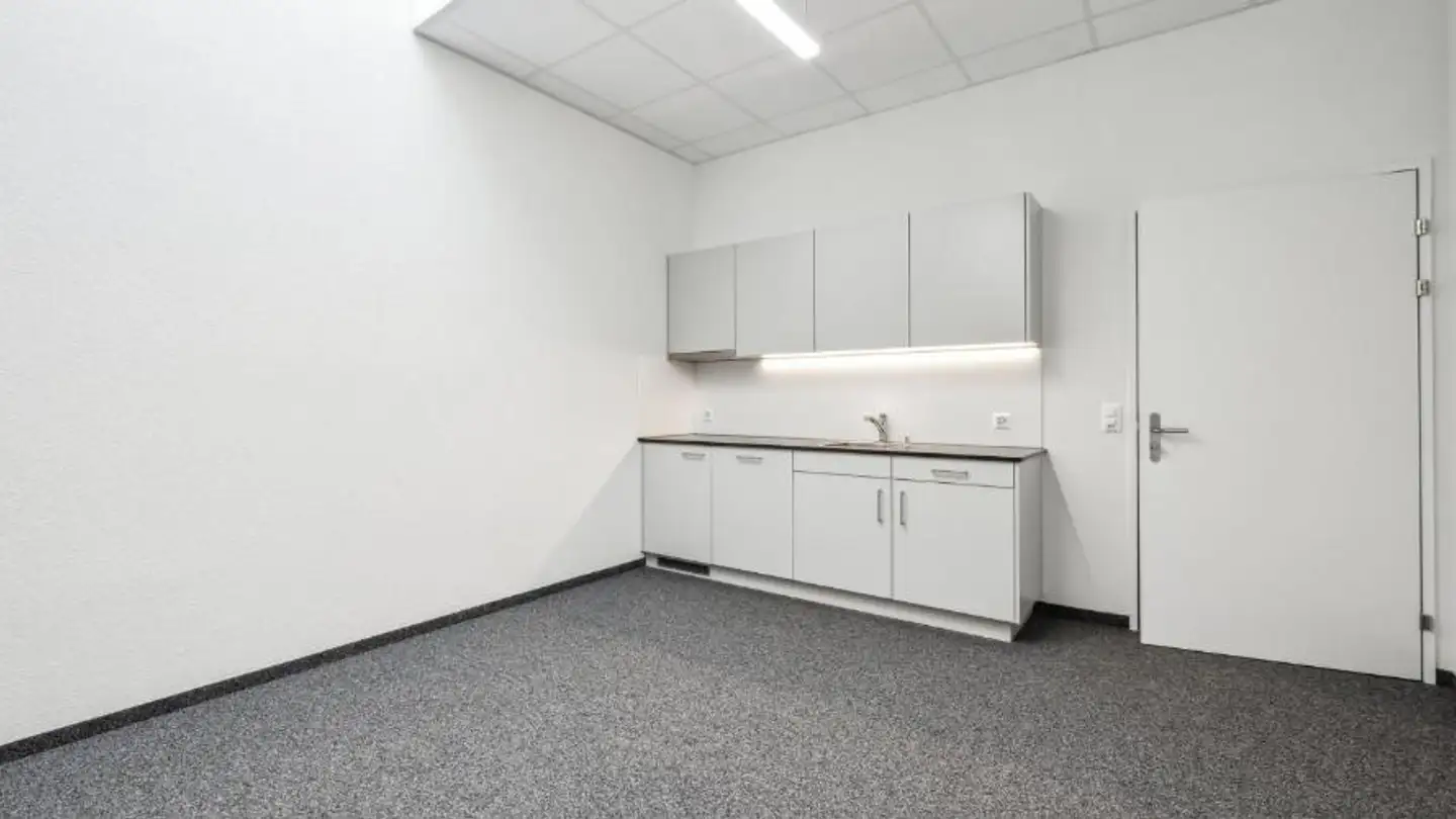 Bürofläche mieten - Suhrenmattstrasse 29, 5035 Unterentfelden - Foto 4