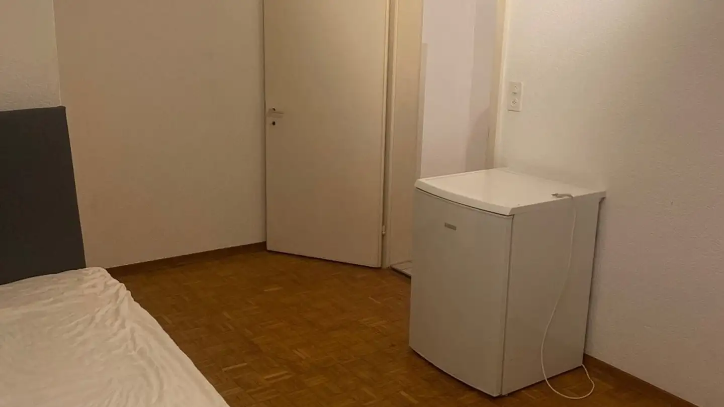 Single room for rent - Kaiserstuhlstrasse 29, 8172 Niederglatt ZH - Photo 2