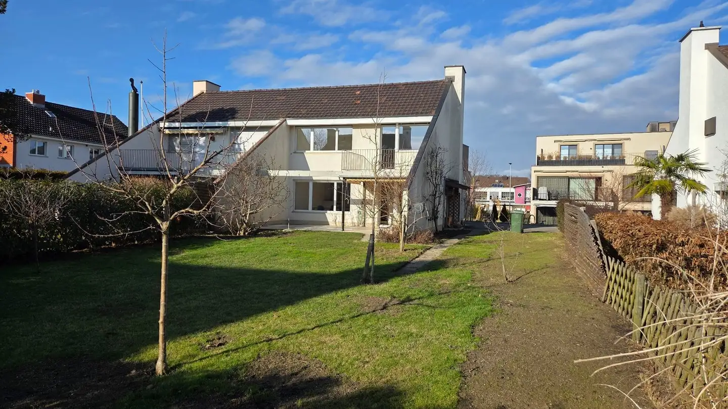 Einfamilienhaus mieten - Eibenstrasse 1a, 8472 Seuzach