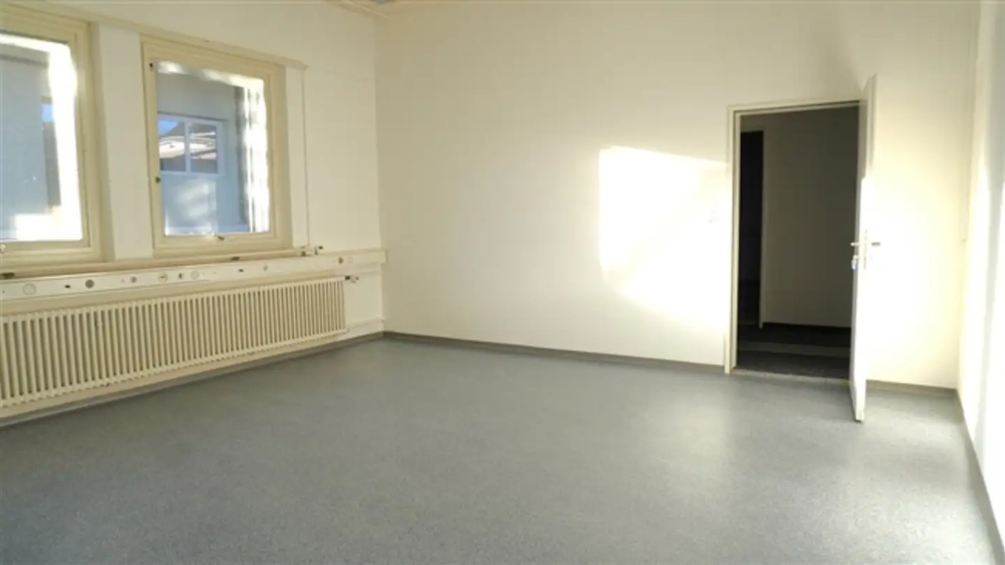 Spazio ufficio in affitto - Bahnhofstrasse 13, 4448 Läufelfingen - Photo 3