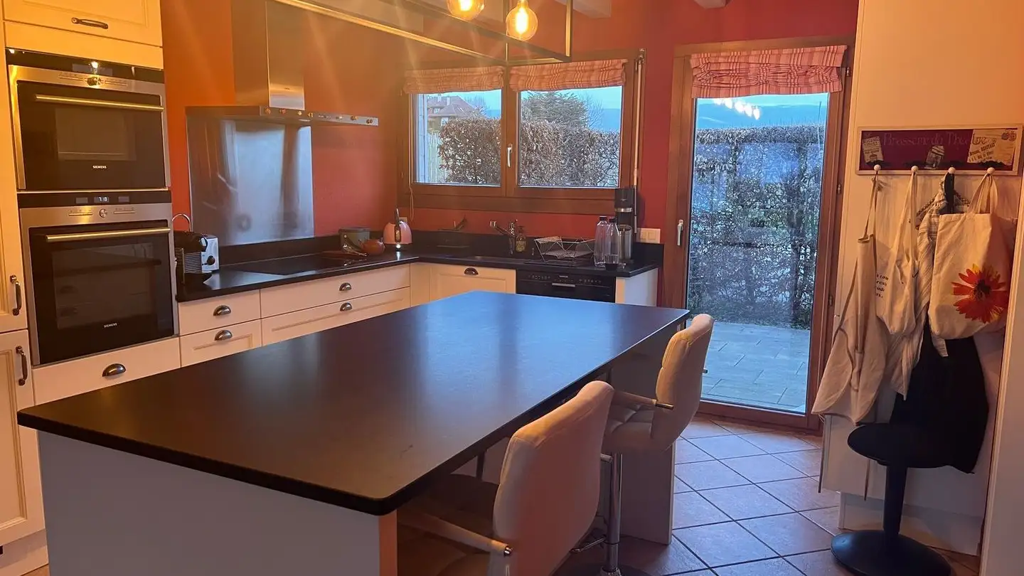 Row house for rent - 1163 Etoy - Photo 3