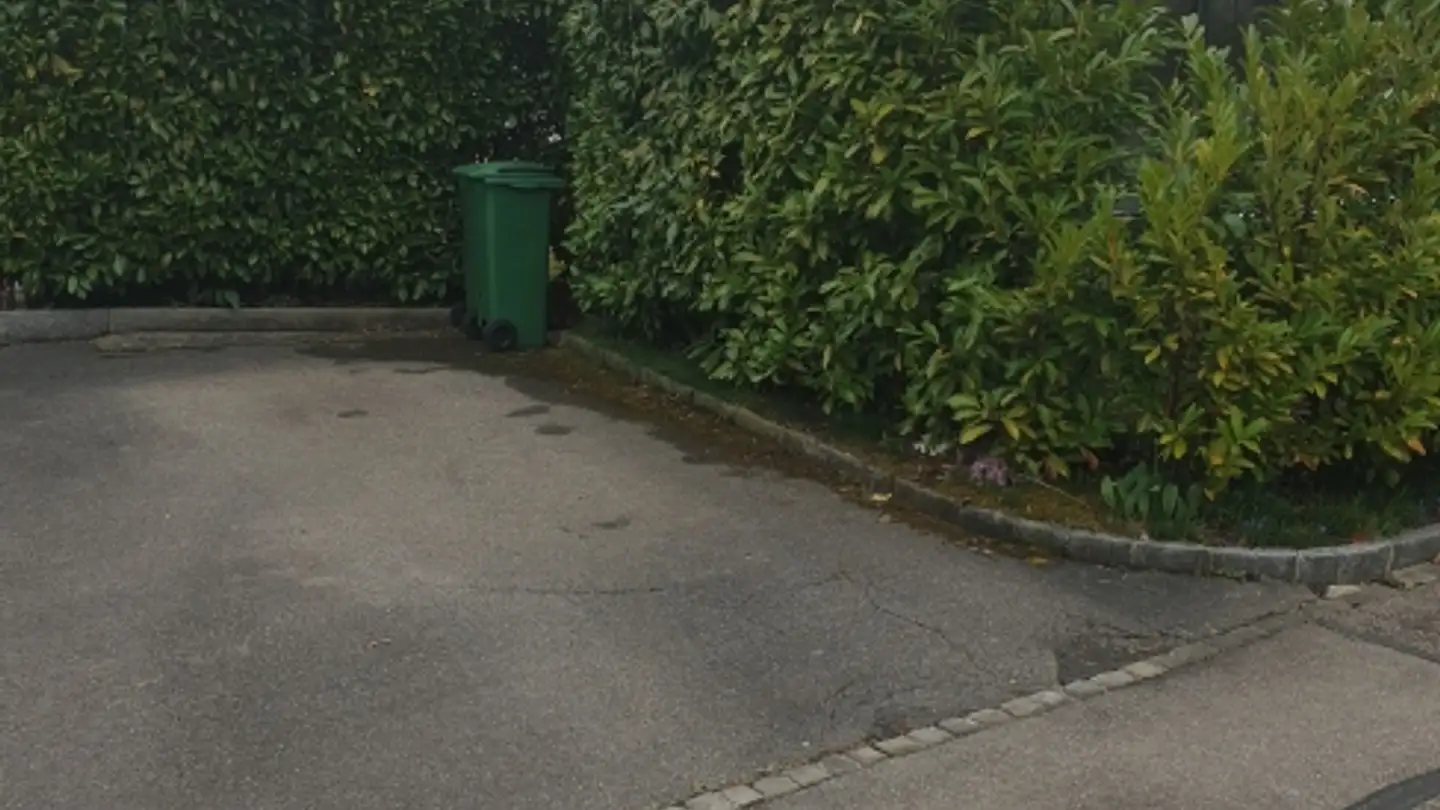 Place de parking extérieure à louer - Lättenstrasse 49, 5436 Würenlos