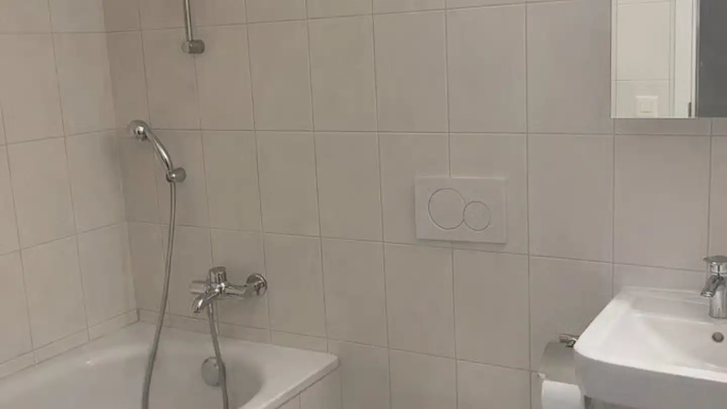 Appartement à louer - Route Saint-Nicolas-De-Flüe 4, 1700 Fribourg - Photo 3