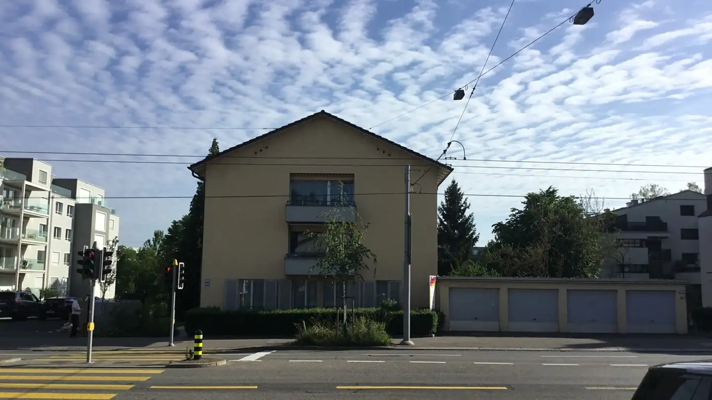 Garage individuel à louer - Wehntalerstrasse, 8105 Regensdorf