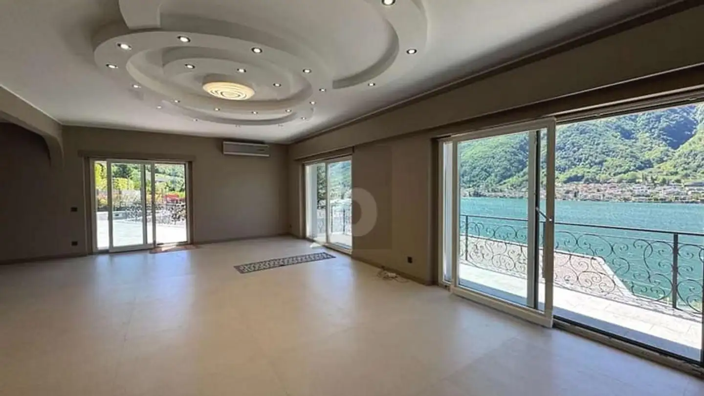 Villa à louer - 6825 Capolago