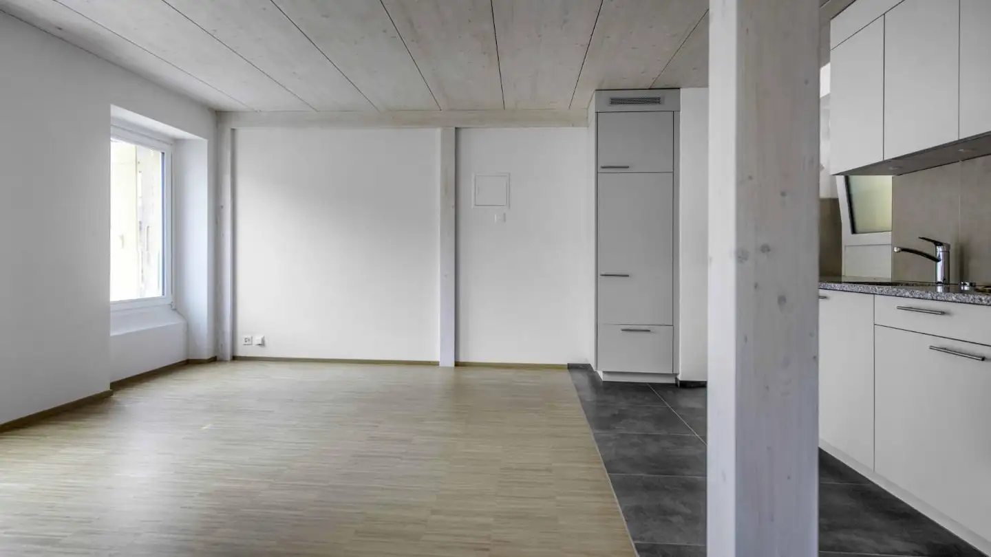 Duplex for rent - Rue De L'evole 6, 2000 Neuchâtel - Photo 2
