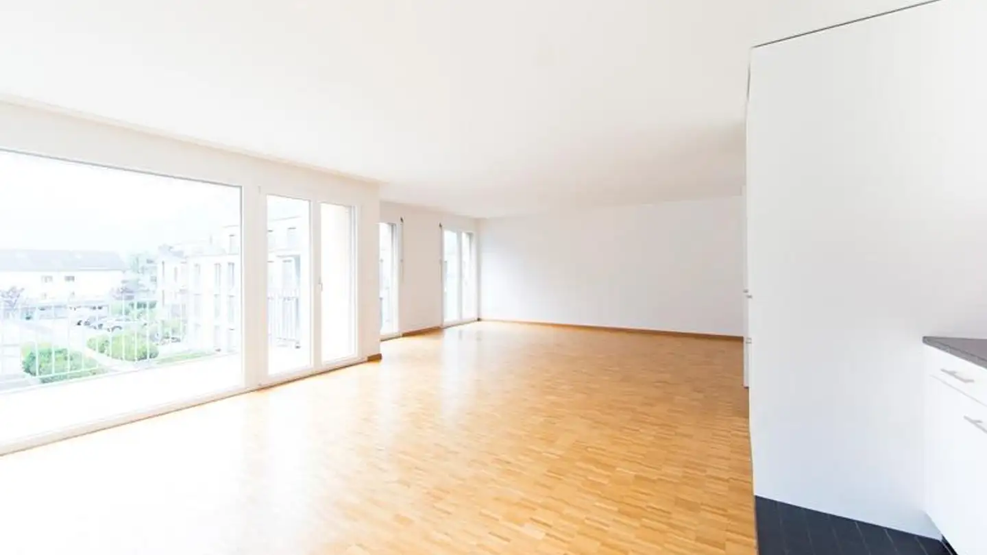 Apartment for rent - Rosenhofstrasse 43, 8753 Mollis - Photo 2