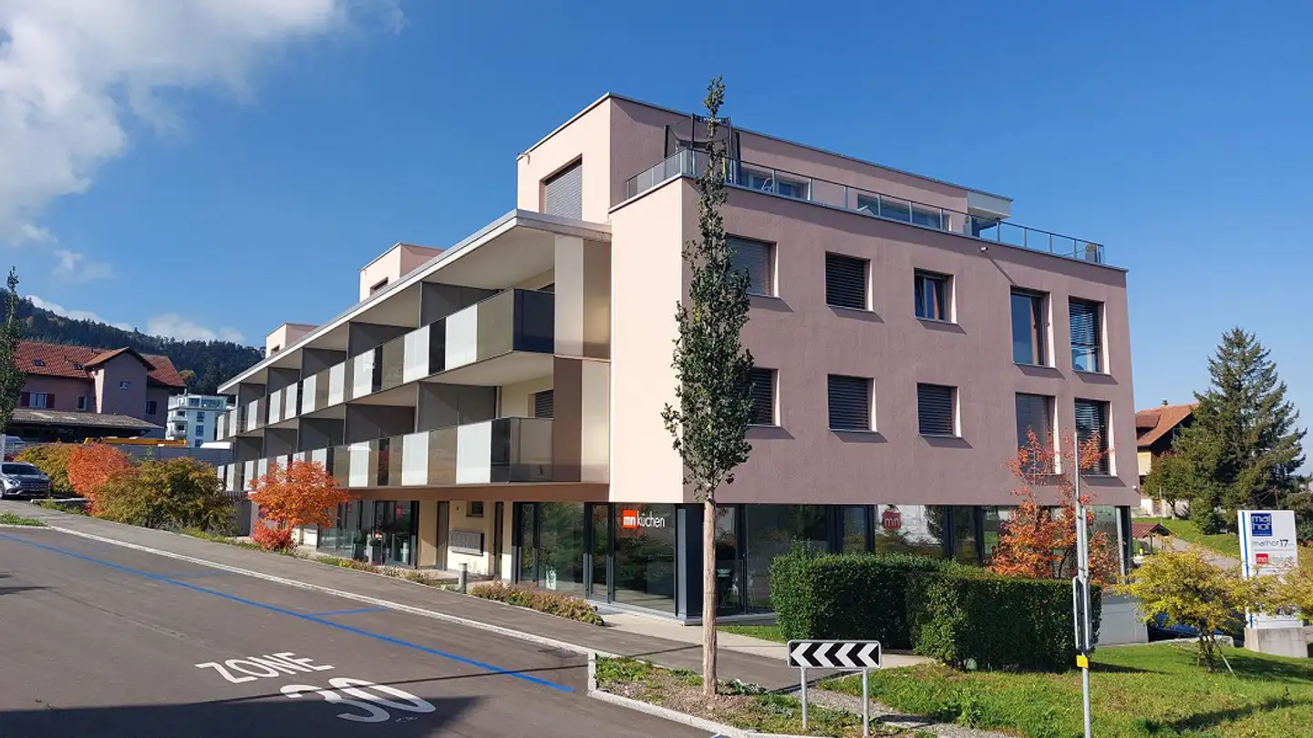 Underground parking space for rent - Schulhausstrasse 17, 8834 Schindellegi