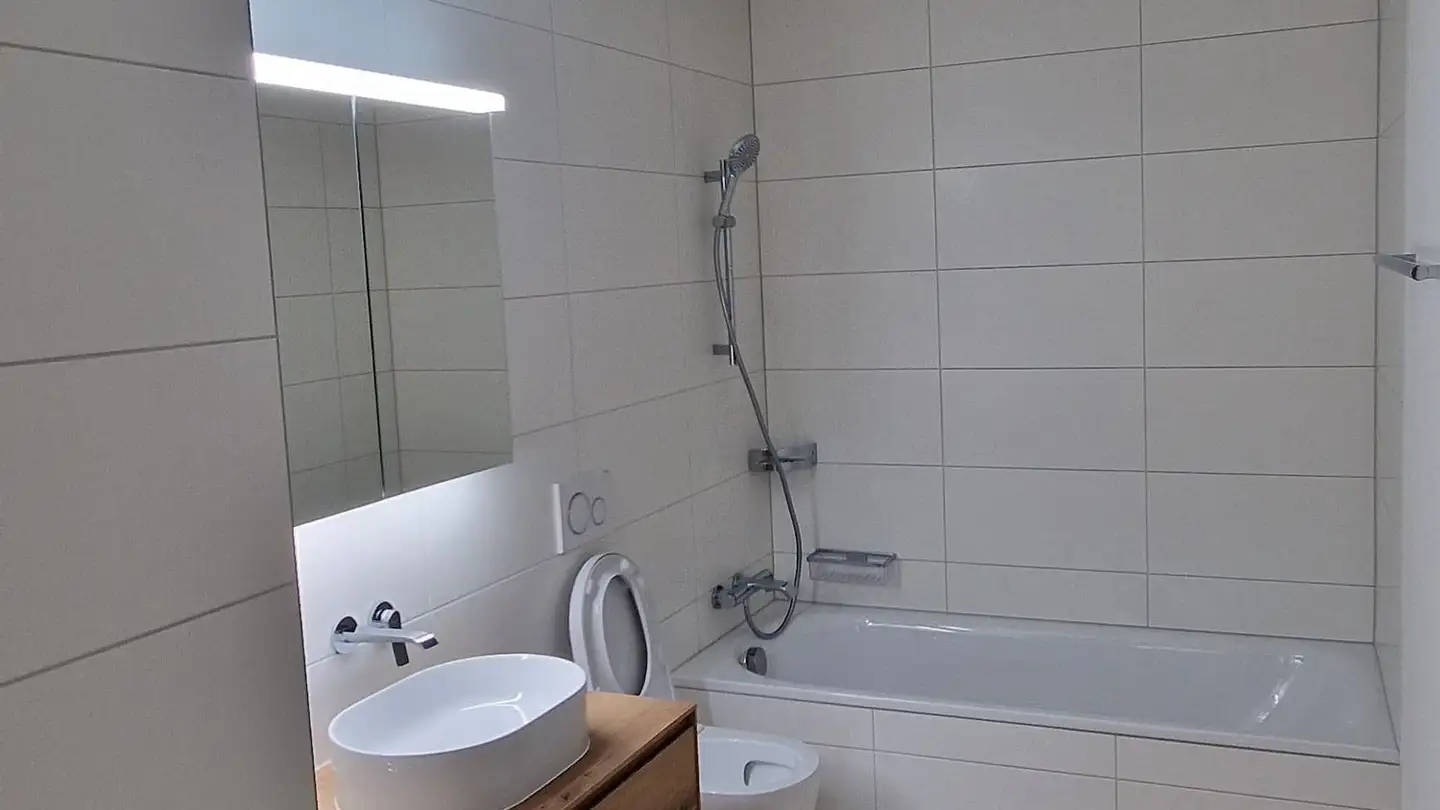 Wohnung mieten - Länggenstrasse 20, 8184 Bachenbülach - Foto 4