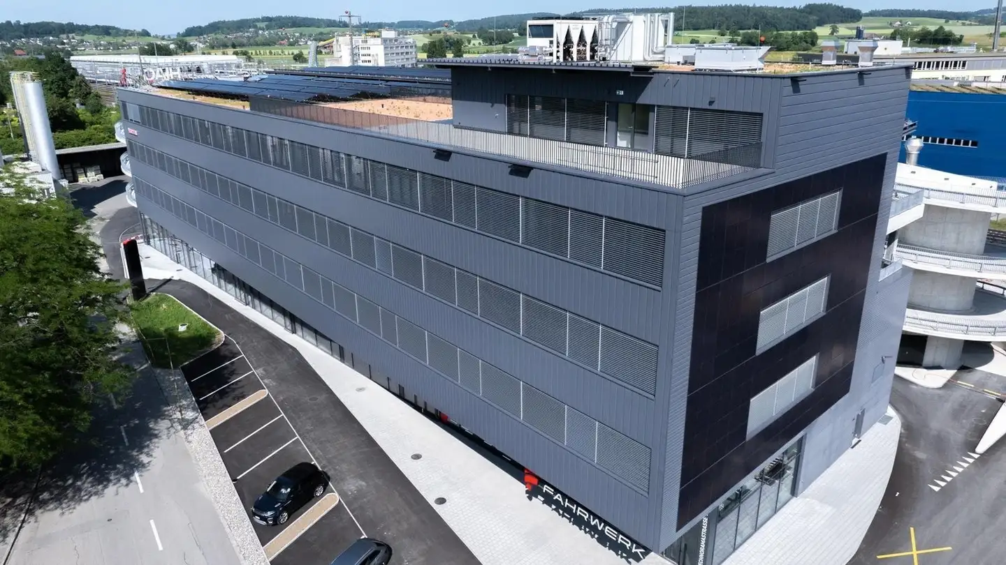 Covered parking space for rent - Technoramastrasse 15, 8404 Winterthur