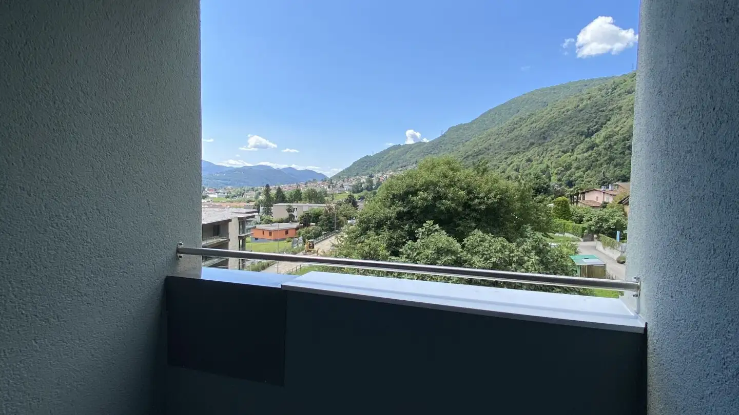 Appartement à louer - Via Ai Portici 6, 6930 Bedano