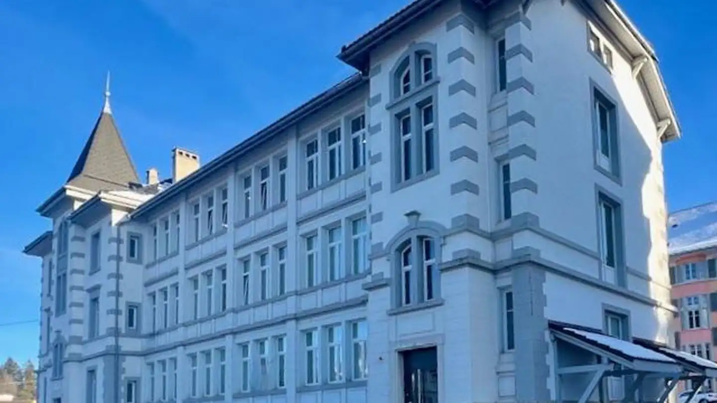 Mehrfamilienhaus kaufen - 2400 Le Locle