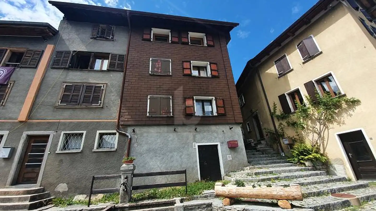 Maison individuelle à vendre - 6774 Dalpe