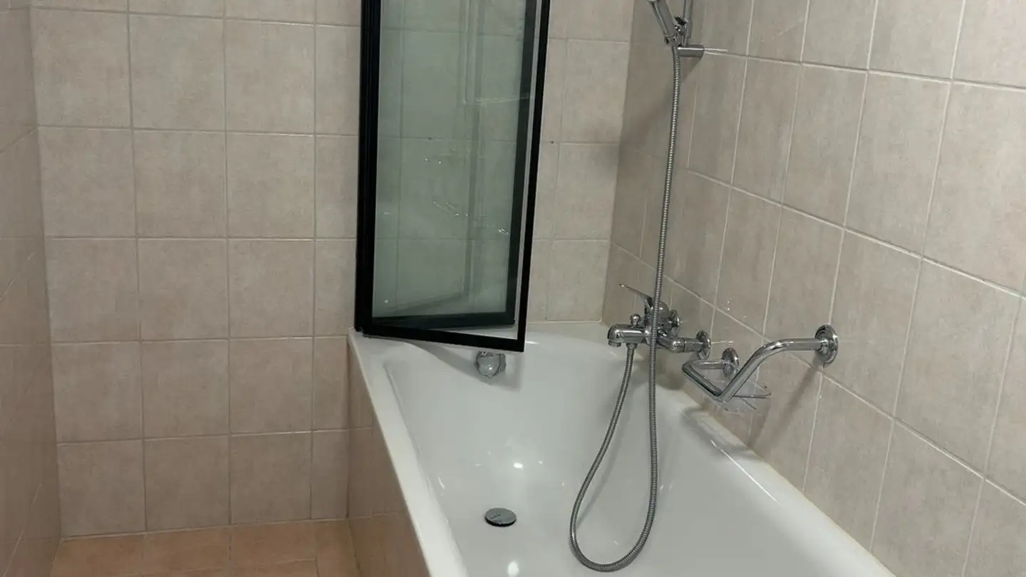 Appartamento in affitto - Via Petronilla 73, 6746 Lavorgo - Photo 3