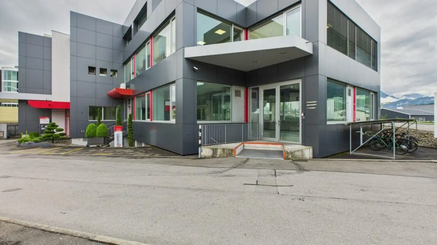 Commerciale in affitto - Arsenalstrasse 24, 6010 Kriens