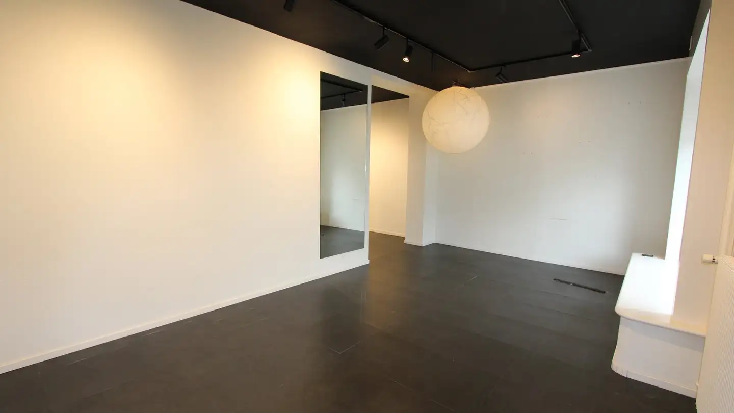 Magasin à louer - Birmensdorferstrasse 38, 8004 Zürich - Photo 2