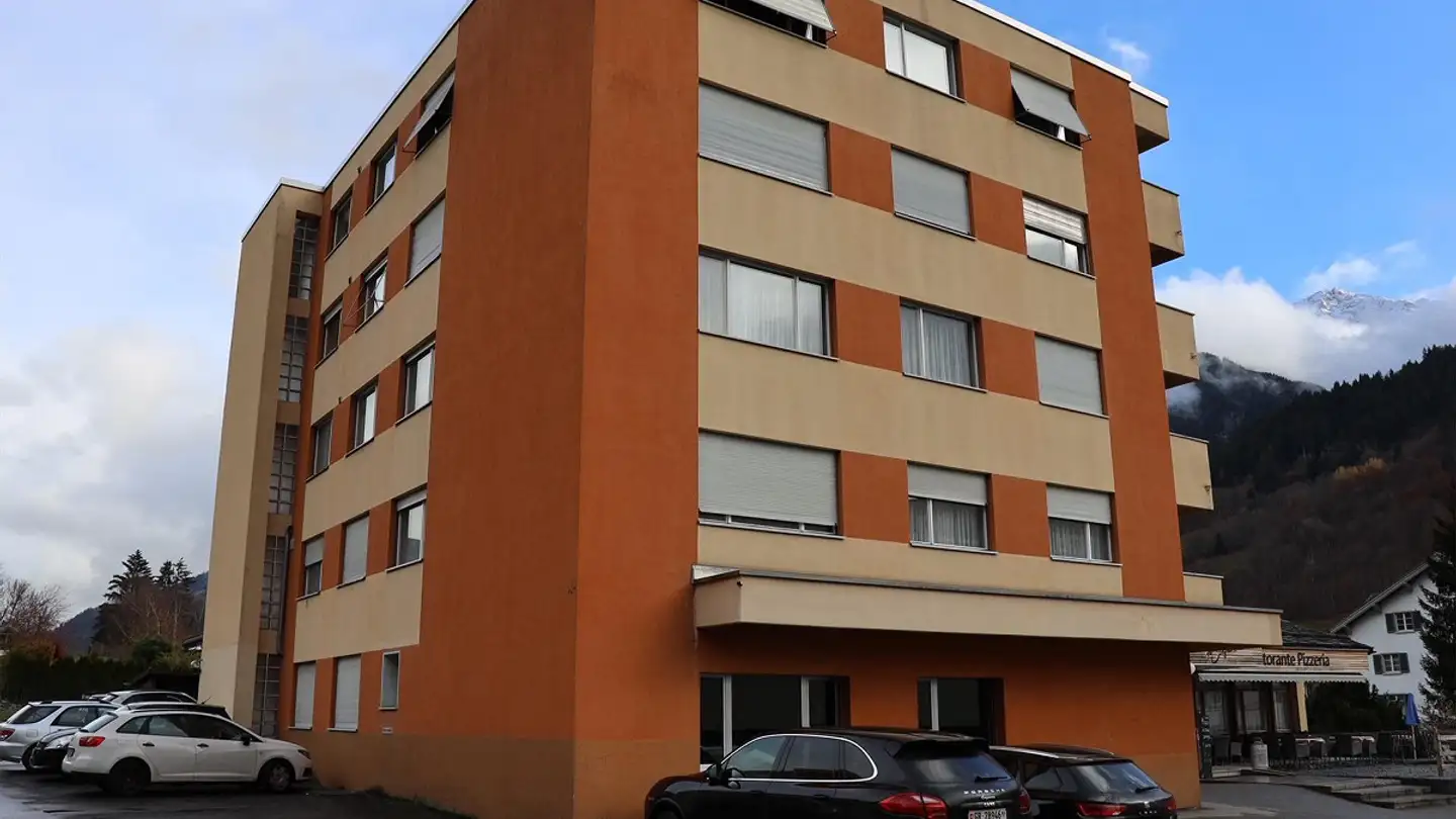 Appartamento in affitto - Via Dulezi 4, 7166 Trun