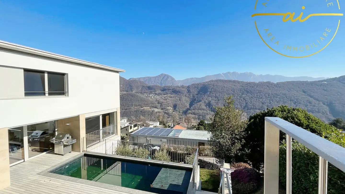 Casa singola in vendita - 6927 Agra