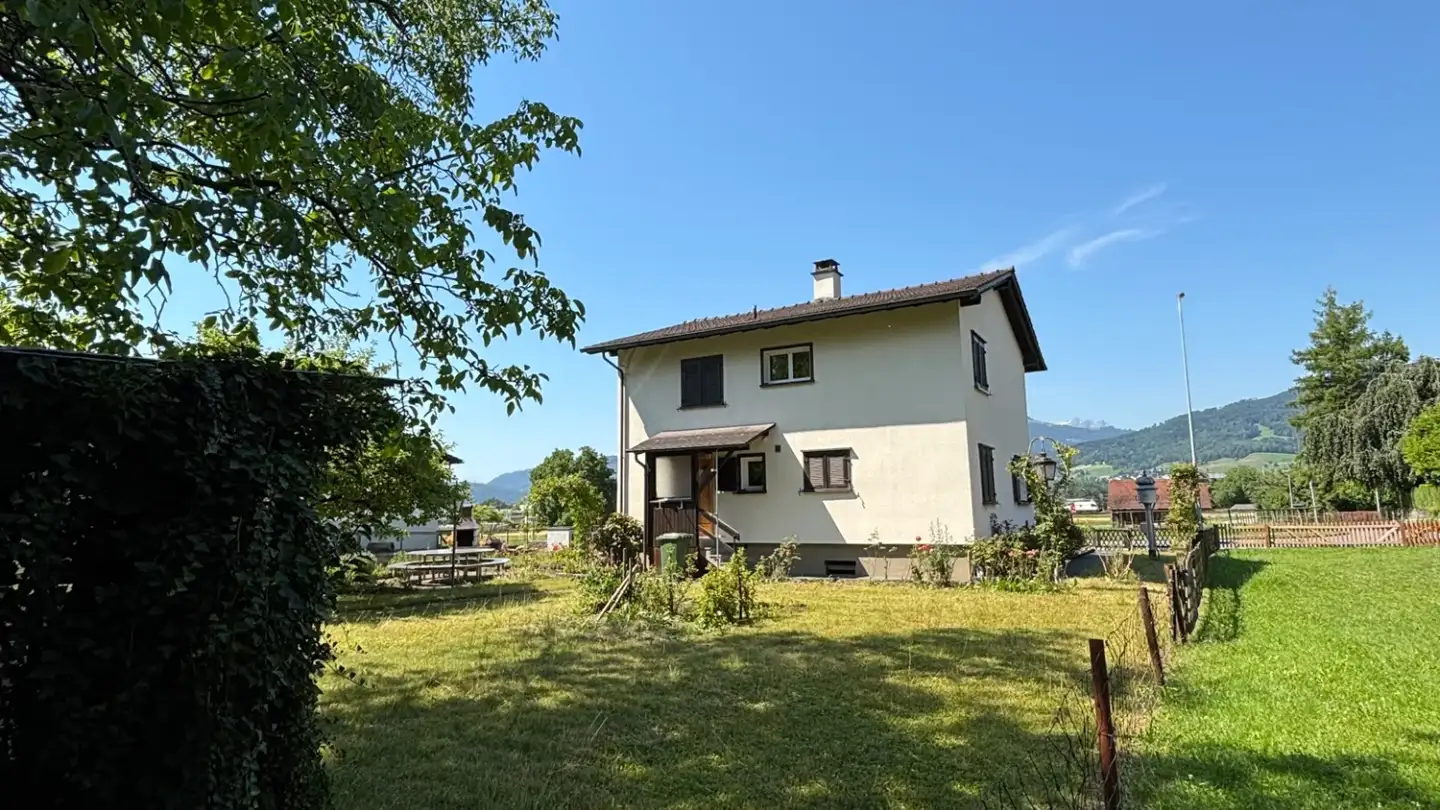 Single house for rent - Alte Landstrasse 46, 9450 Altstätten SG - Photo 2