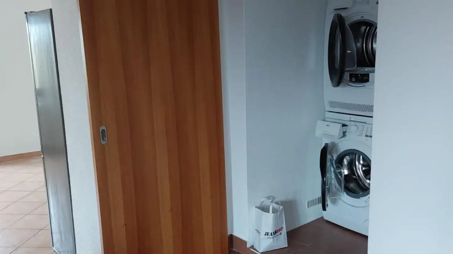 Appartement à louer - Via Loverciano 11, 6874 Castel San Pietro - Photo 3