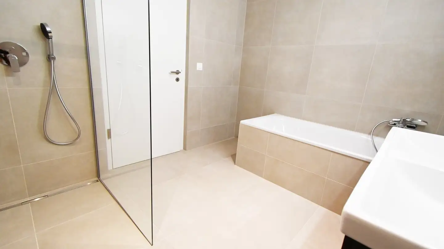 Apartment for sale - Avenue Édouard-Dubois 5, 2000 Neuchâtel - Photo 3