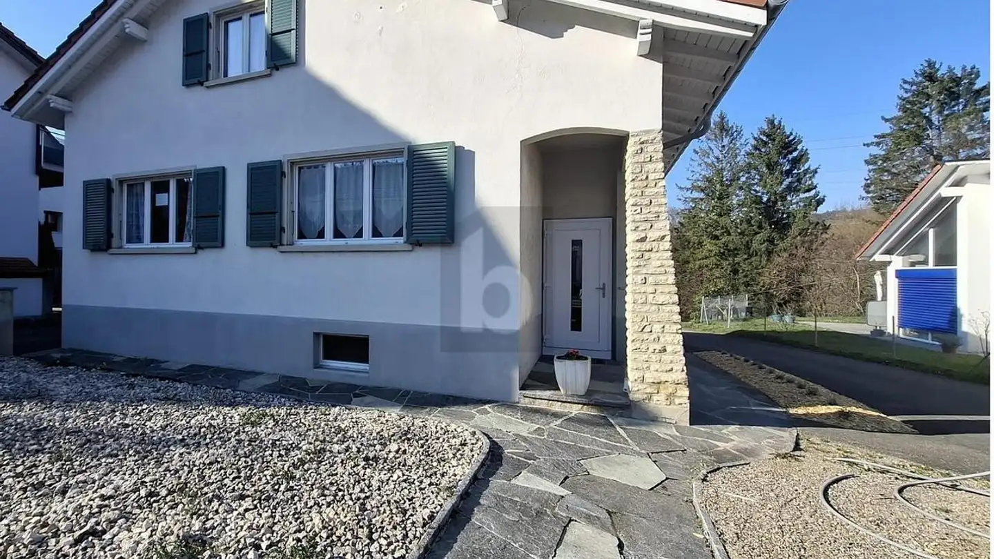 Maison atypique à louer - 2853 Courfaivre