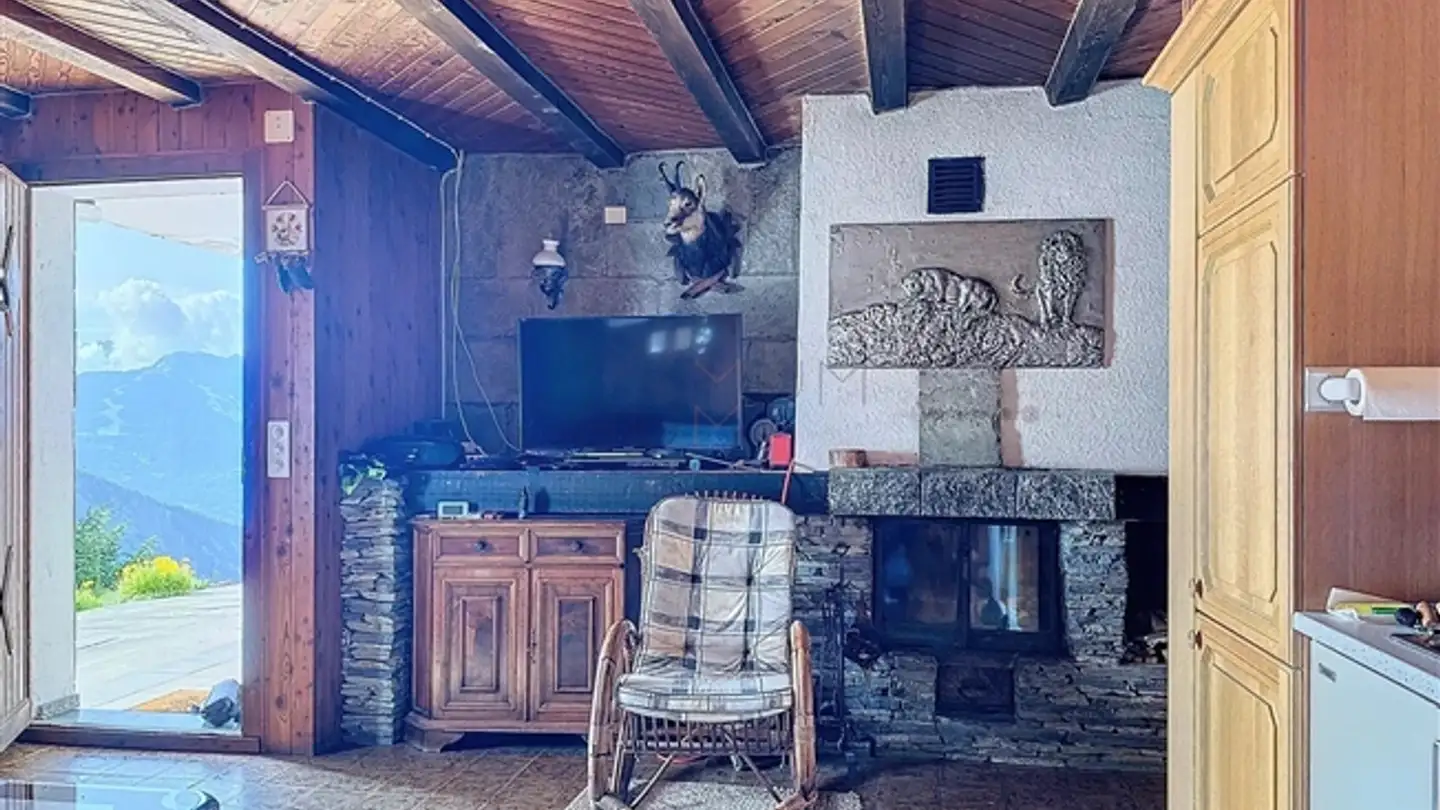 Einfamilienhaus kaufen - Mayens De My, 1976 Erde - Foto 4