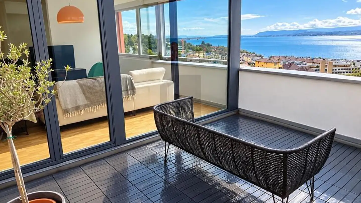 Attic flat for rent - 2000 Neuchâtel