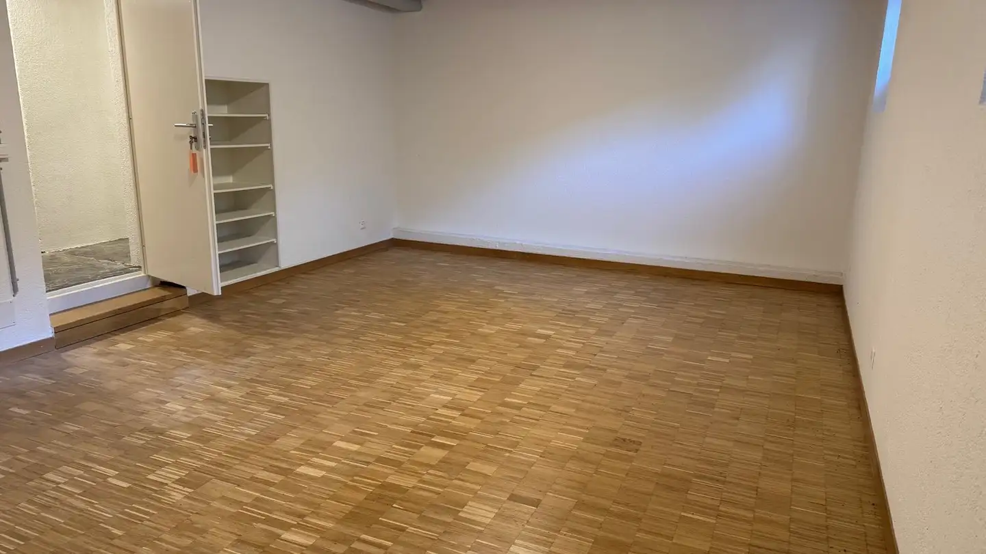 Storage space for rent - Chemin Du Devin 1, 1012 Lausanne