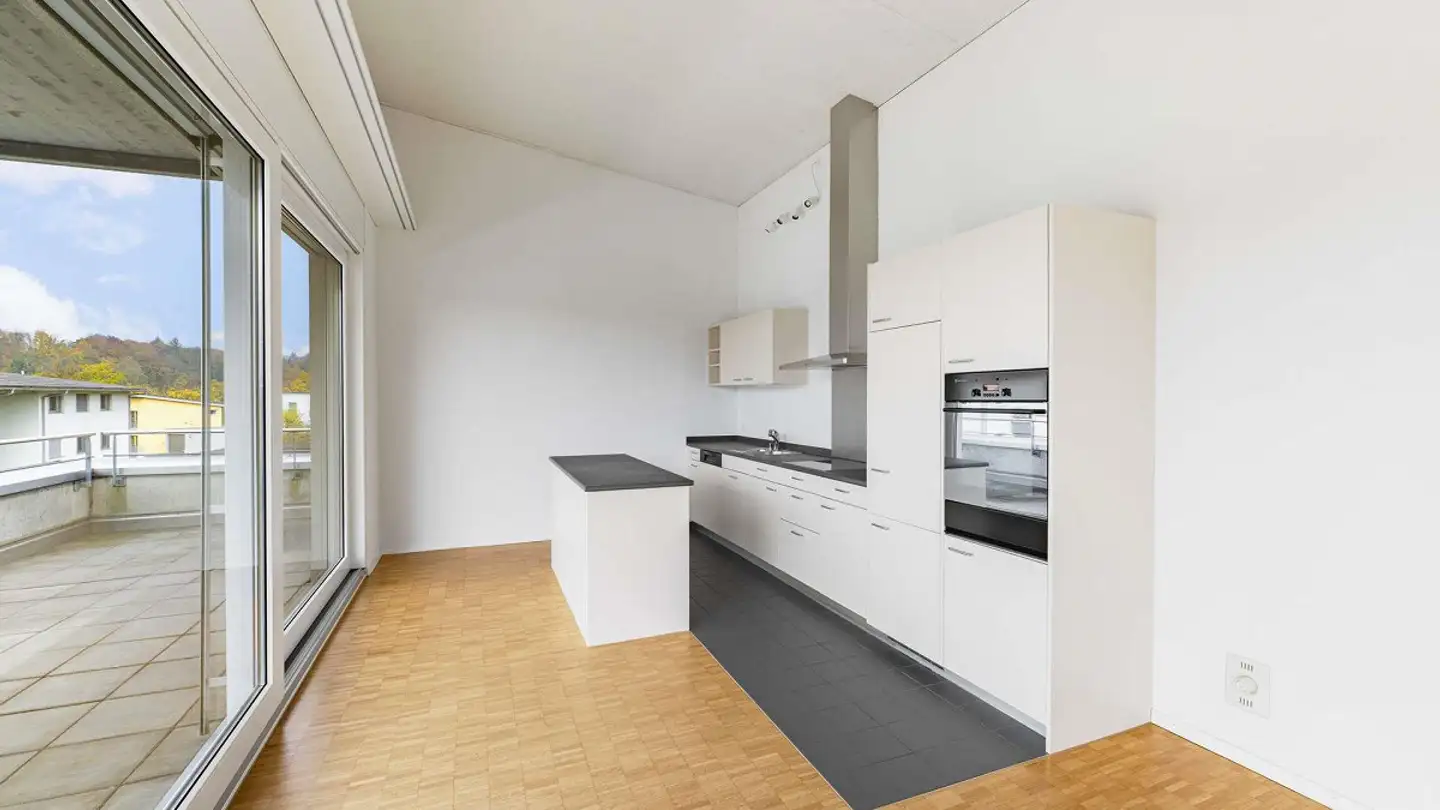 Dachgeschosswohnung mieten - Rheinfallstrasse 11, 8447 Dachsen - Foto 3