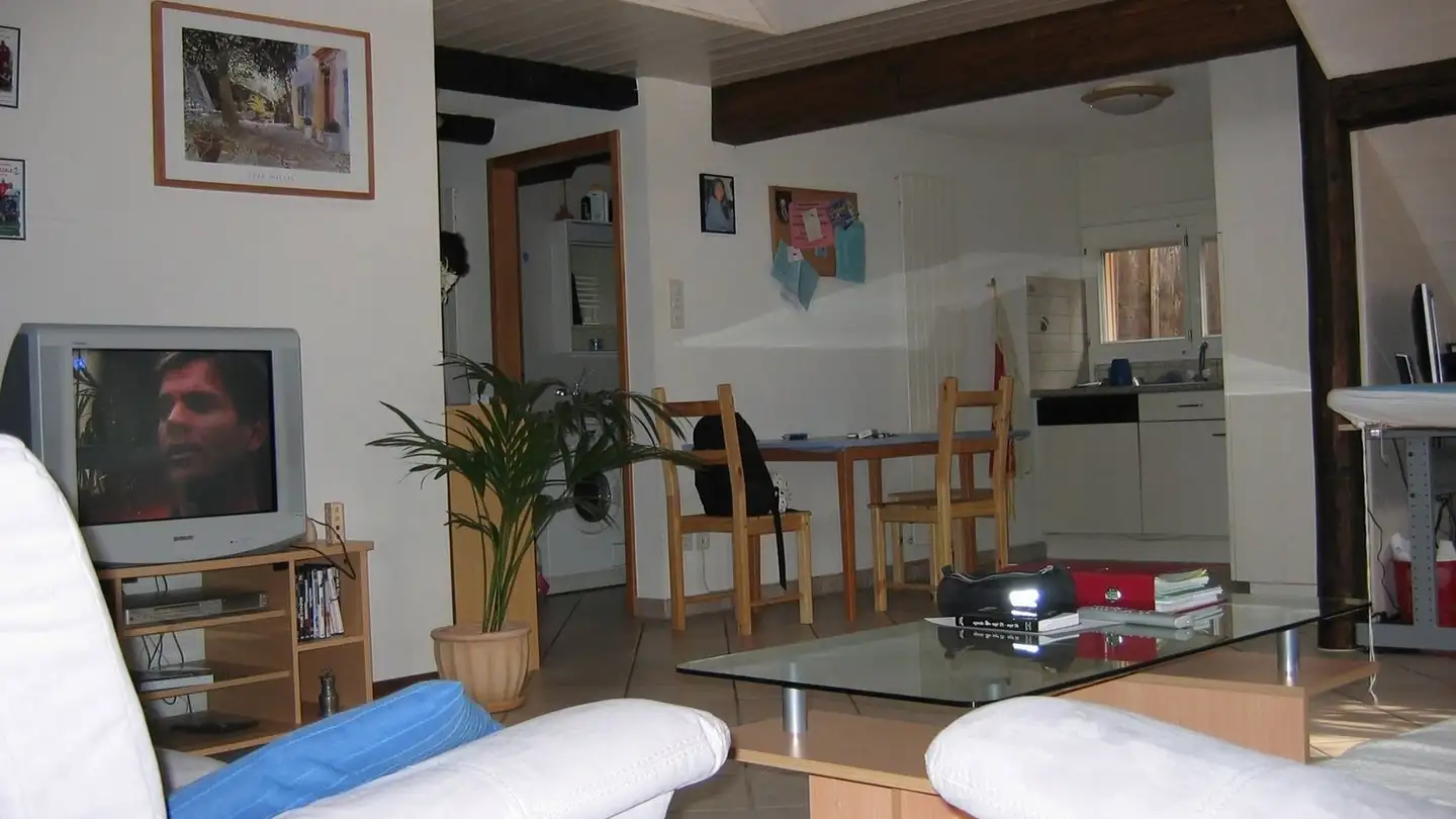 Apartment for rent - 2854 Bassecourt